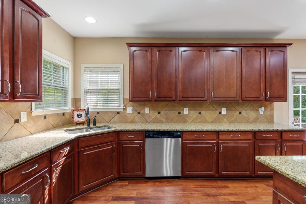 6142 Golf View Crossing Locust Grove - 25