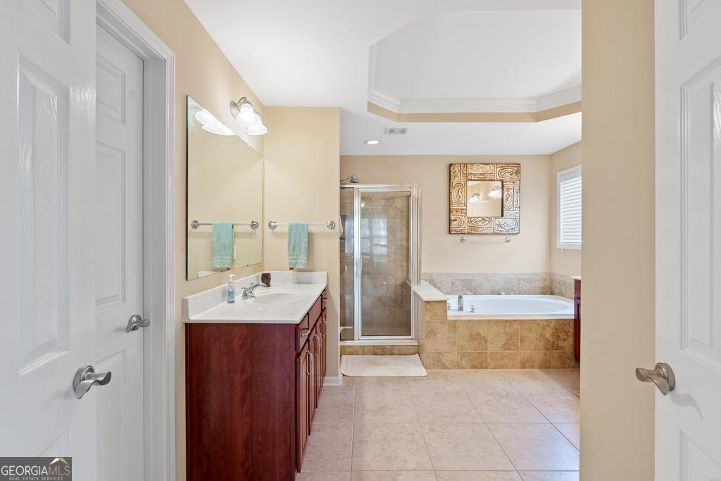 6142 Golf View Crossing Locust Grove - 43