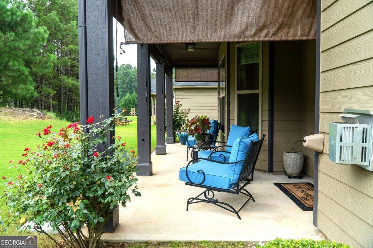 1716 Indian Woods Road Lithonia - 32