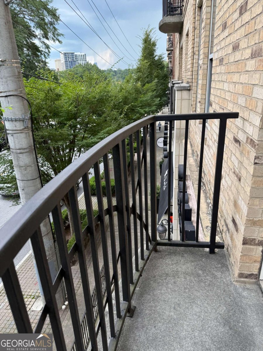 2255 Peachtree Road Atlanta - 10