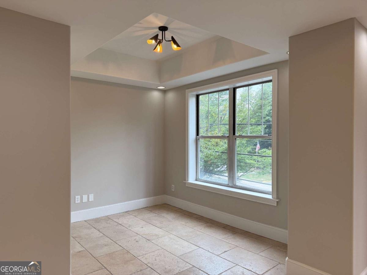 2255 Peachtree Road Atlanta - 11