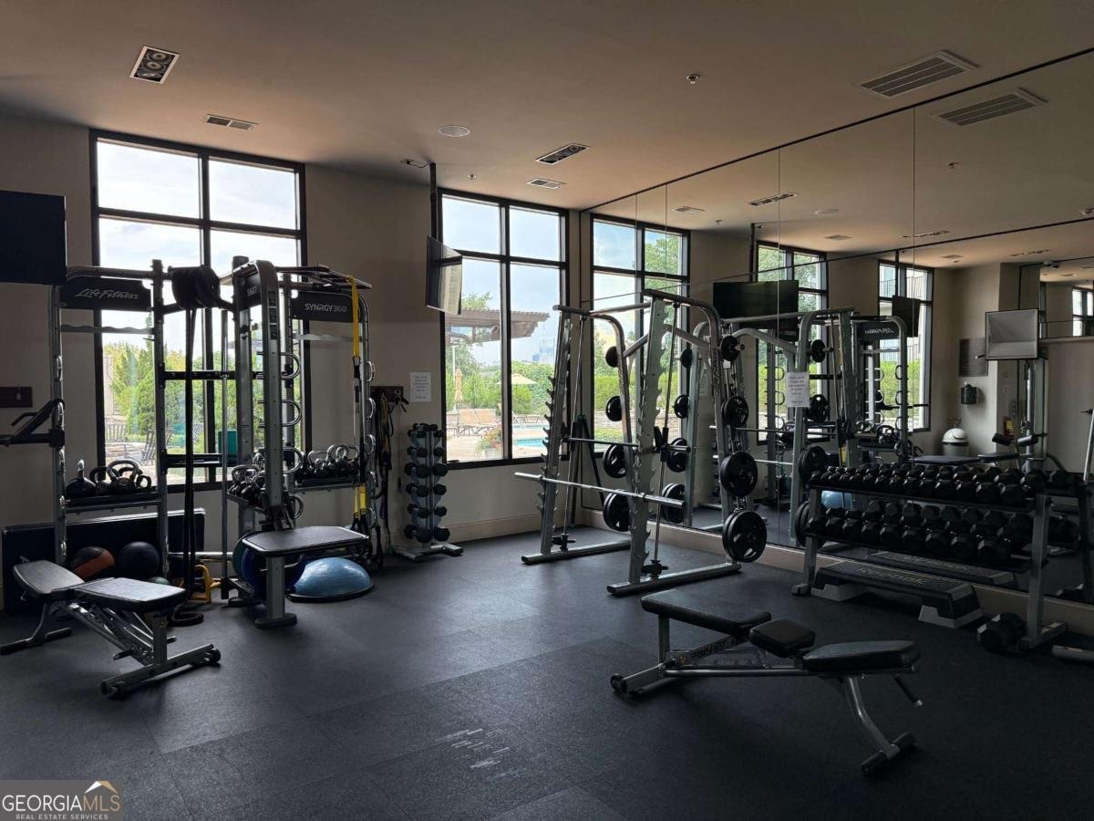 2255 Peachtree Road Atlanta - 24