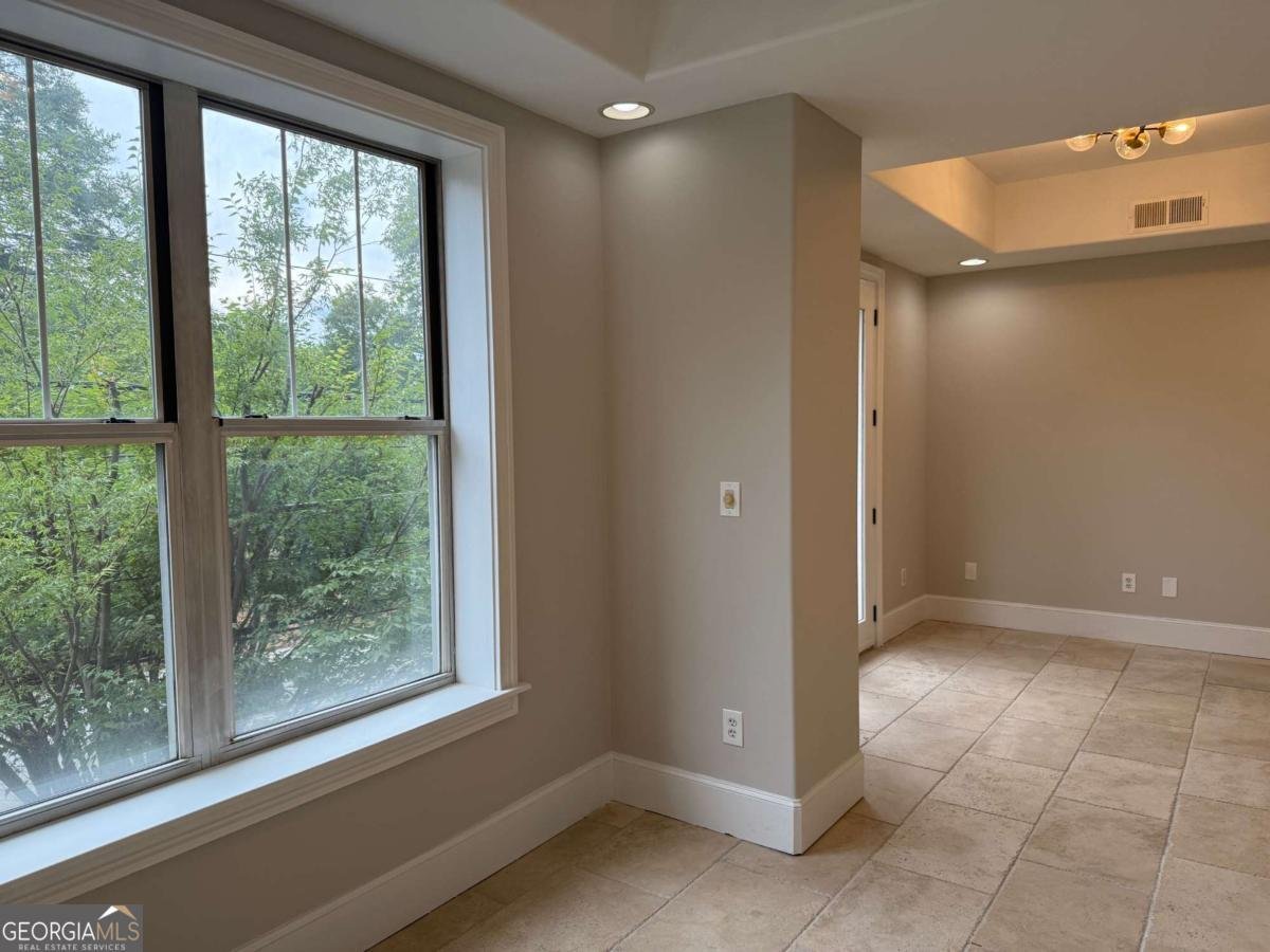 2255 Peachtree Road Atlanta - 7