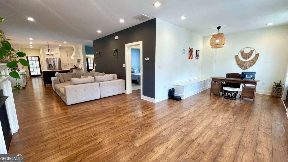 420 Ashbury Circle Dallas - 11