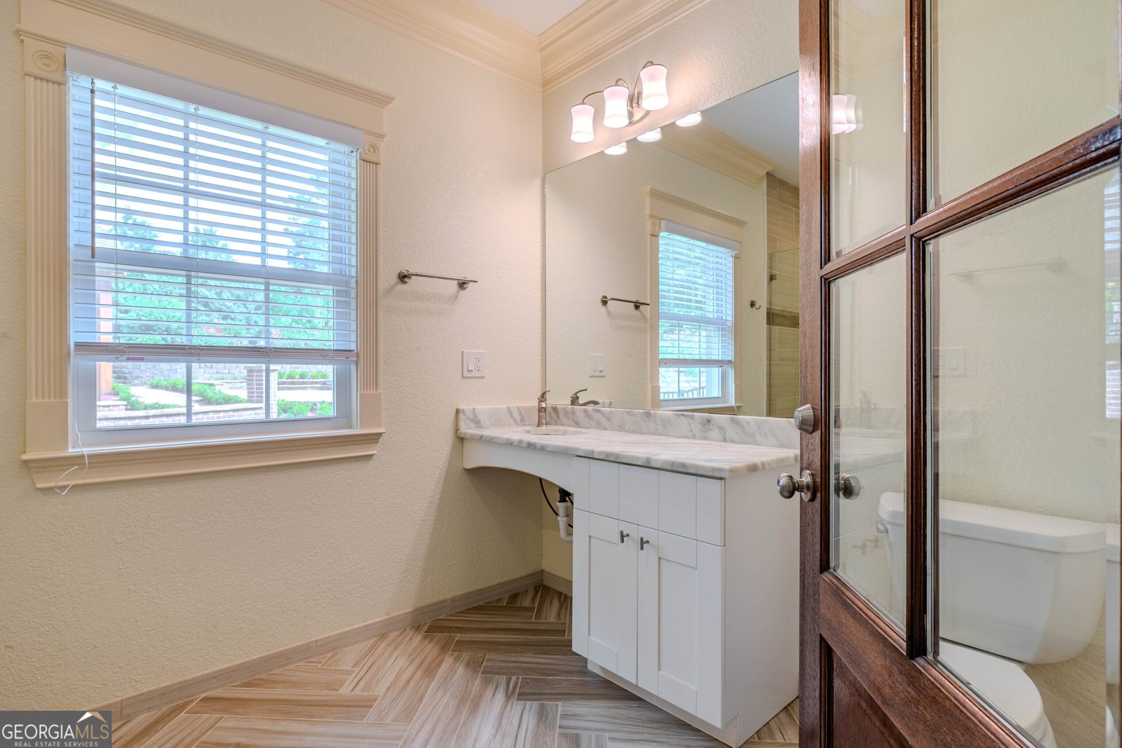 142 Nelson Boulevard Rome - 10