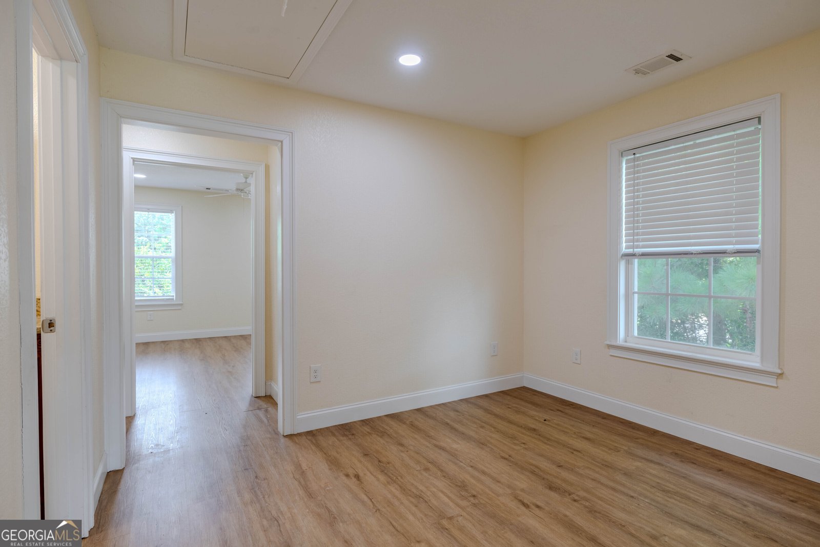 142 Nelson Boulevard Rome - 33