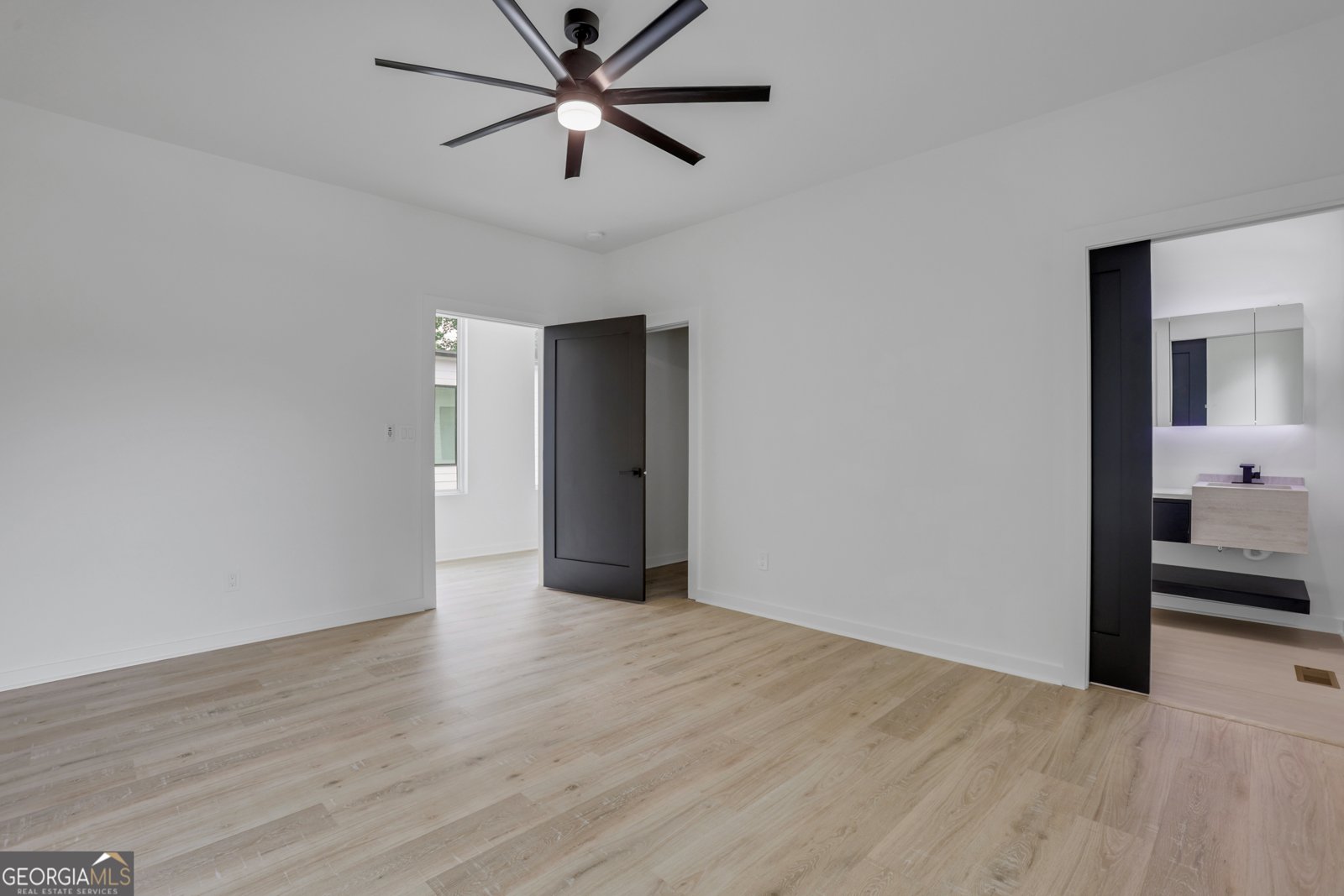 2063 BROWNS MILL Road Atlanta - 22