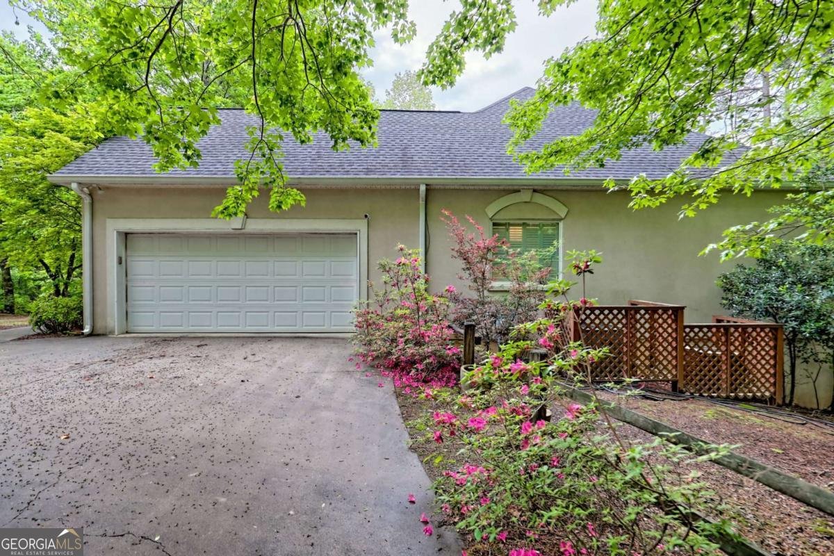521 Crabapple Road Clarkesville - 24