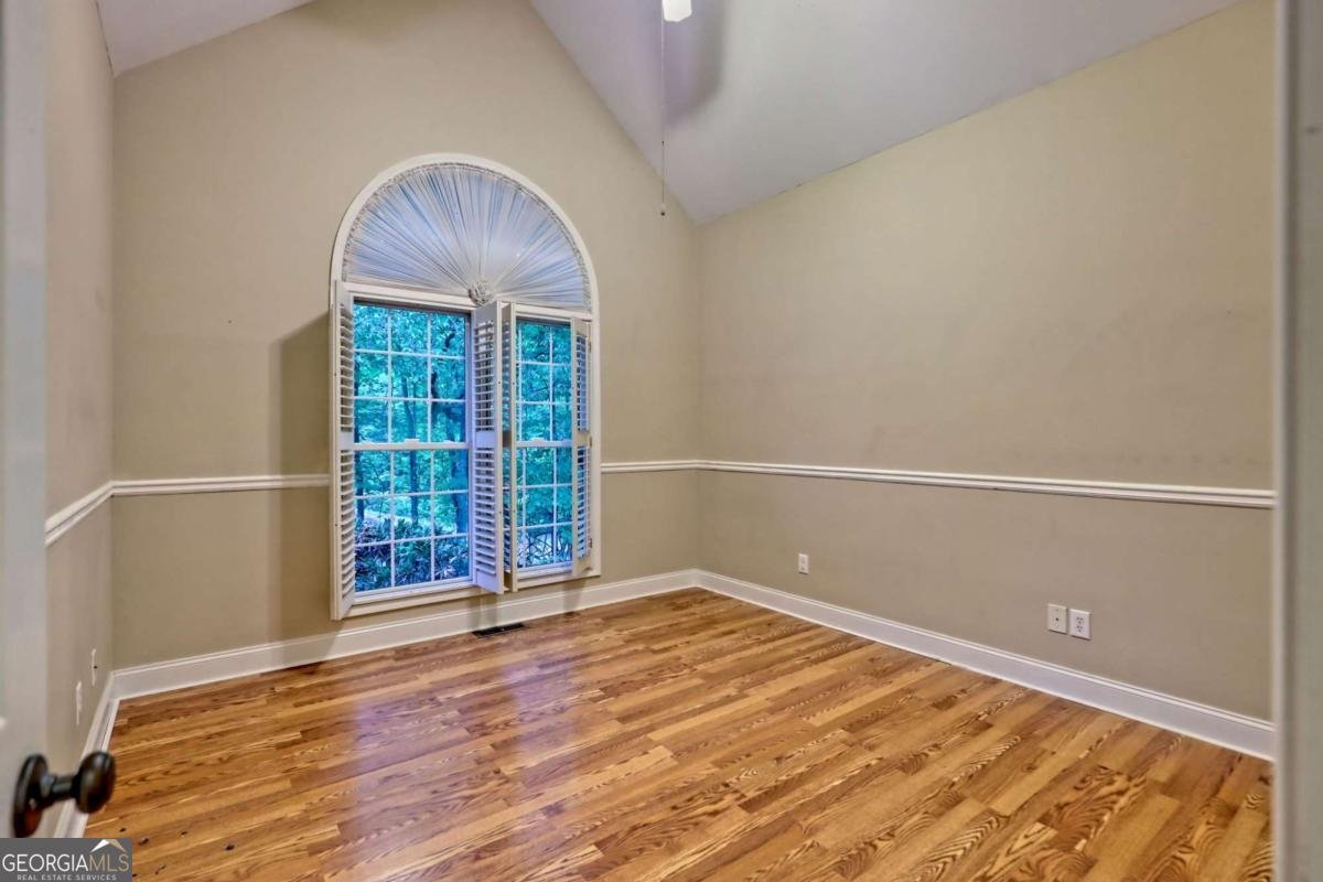 521 Crabapple Road Clarkesville - 38