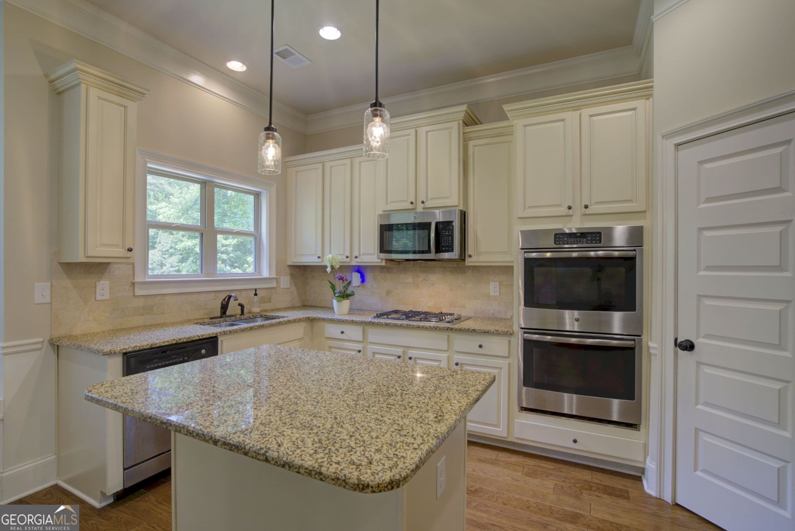 1301 Riverhill Drive Bishop - 19