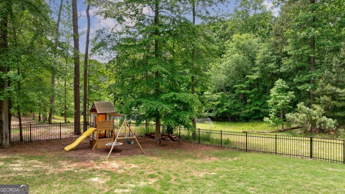 1301 Riverhill Drive Bishop - 63