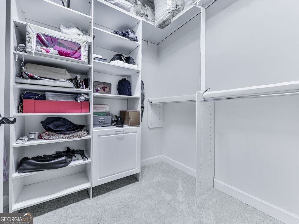 646 LAUREL Crossing Canton - 34