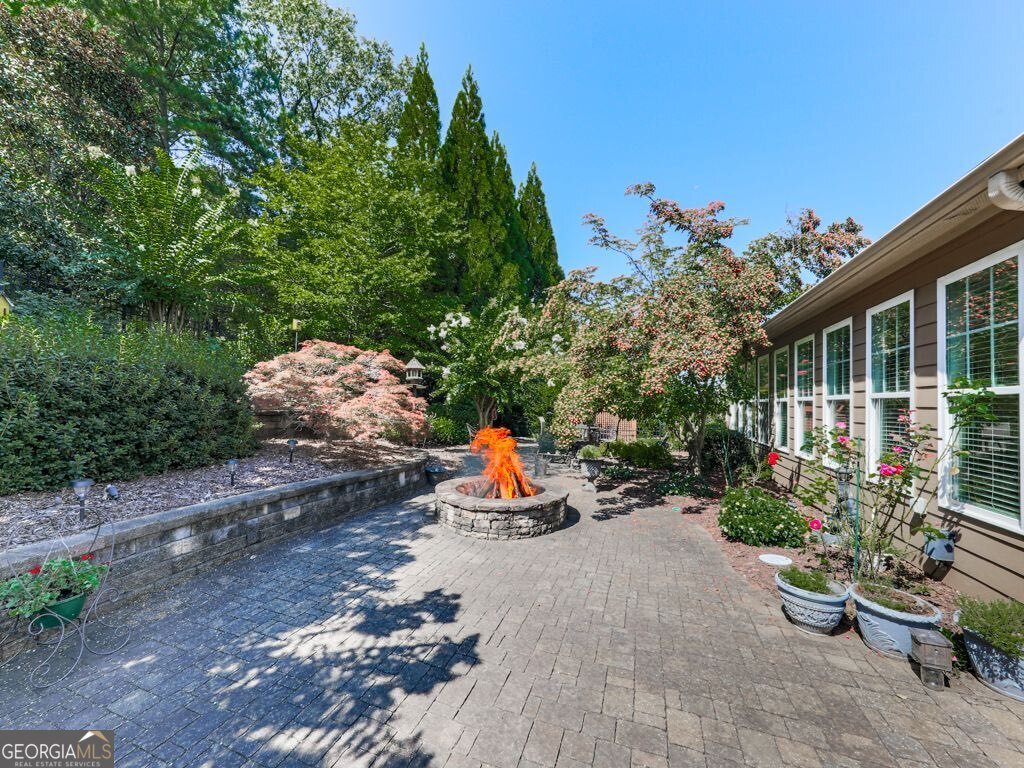 646 LAUREL Crossing Canton - 38