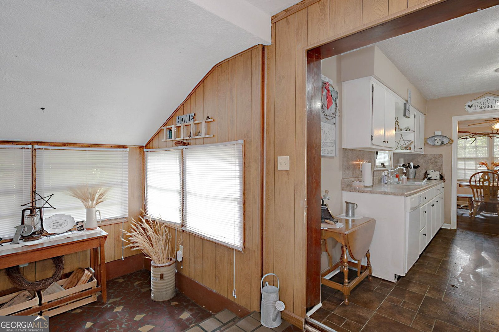 5804 Dearborn Avenue Columbus - 10