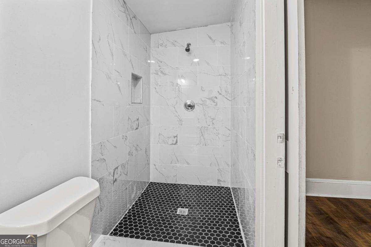684 Elizabeth Place Atlanta - 19