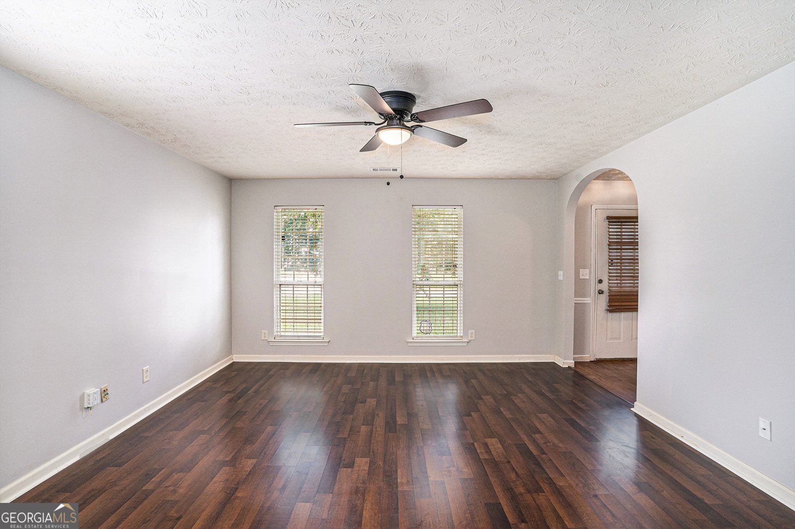 2433 Hampshire Cove Conyers - 2