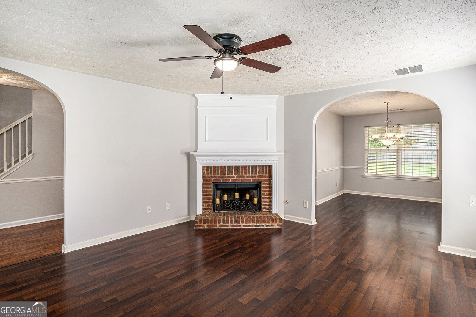 2433 Hampshire Cove Conyers - 3