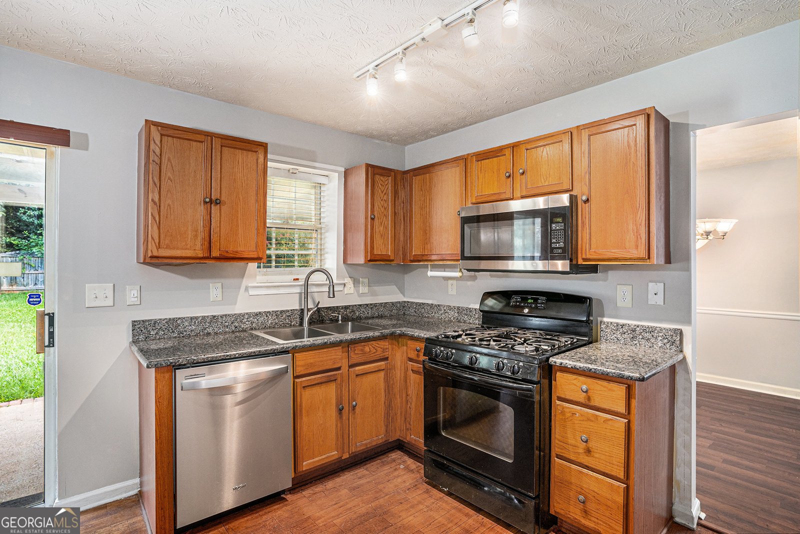 2433 Hampshire Cove Conyers - 7