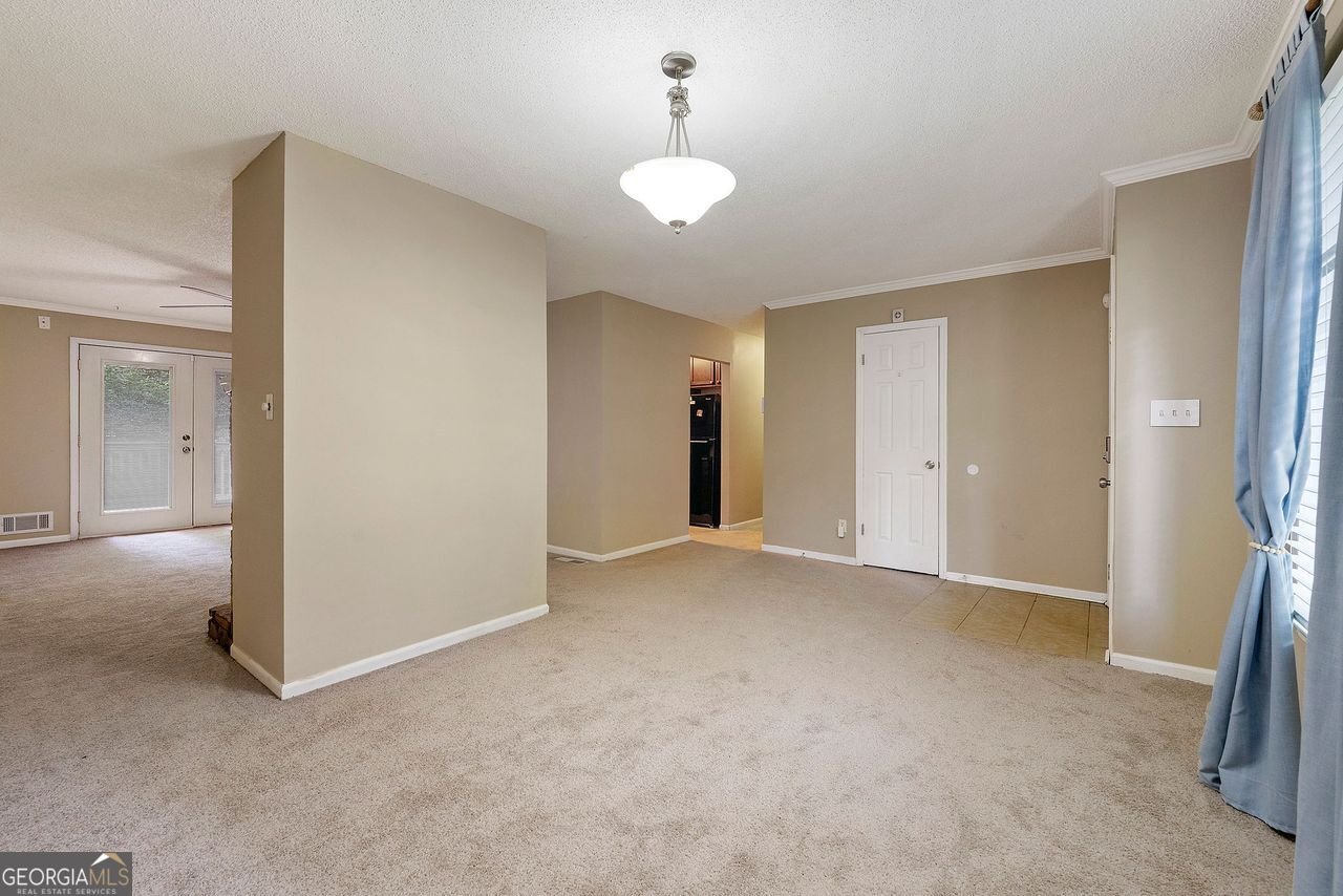 921 HEMINGWAY Road Stone Mountain - 5