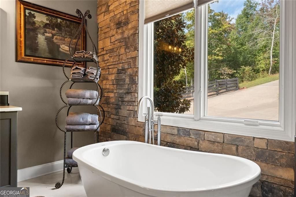 97 Lake Laceola Road Cleveland - 28