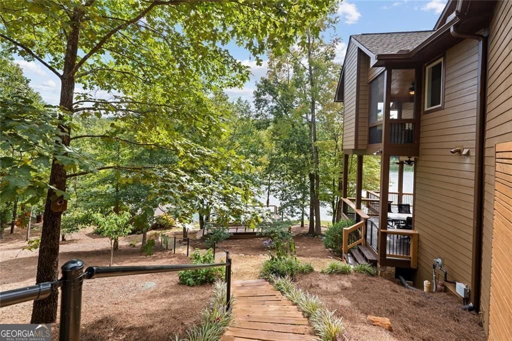 97 Lake Laceola Road Cleveland - 72