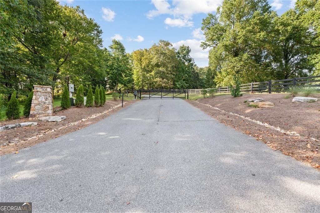 97 Lake Laceola Road Cleveland - 82