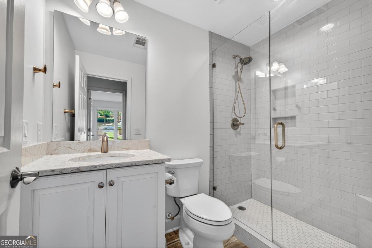 1073 Club House Lane Greensboro - 23