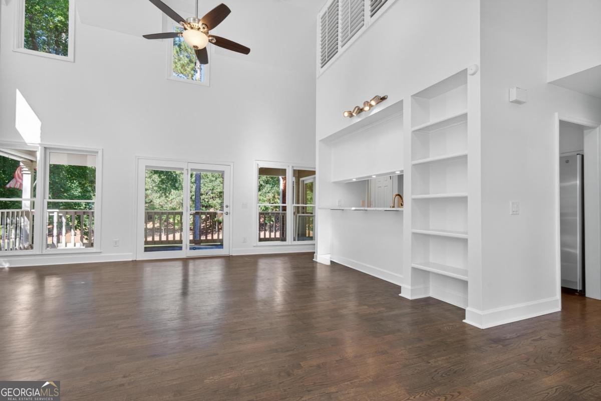 1073 Club House Lane Greensboro - 8
