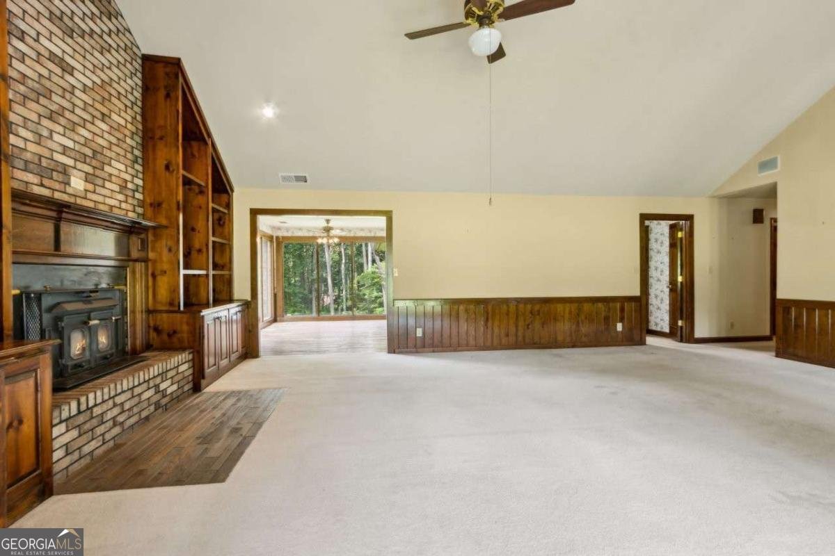95 Russell Road Lawrenceville - 10