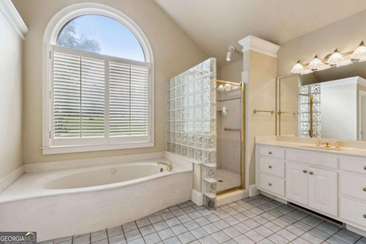 95 Russell Road Lawrenceville - 27