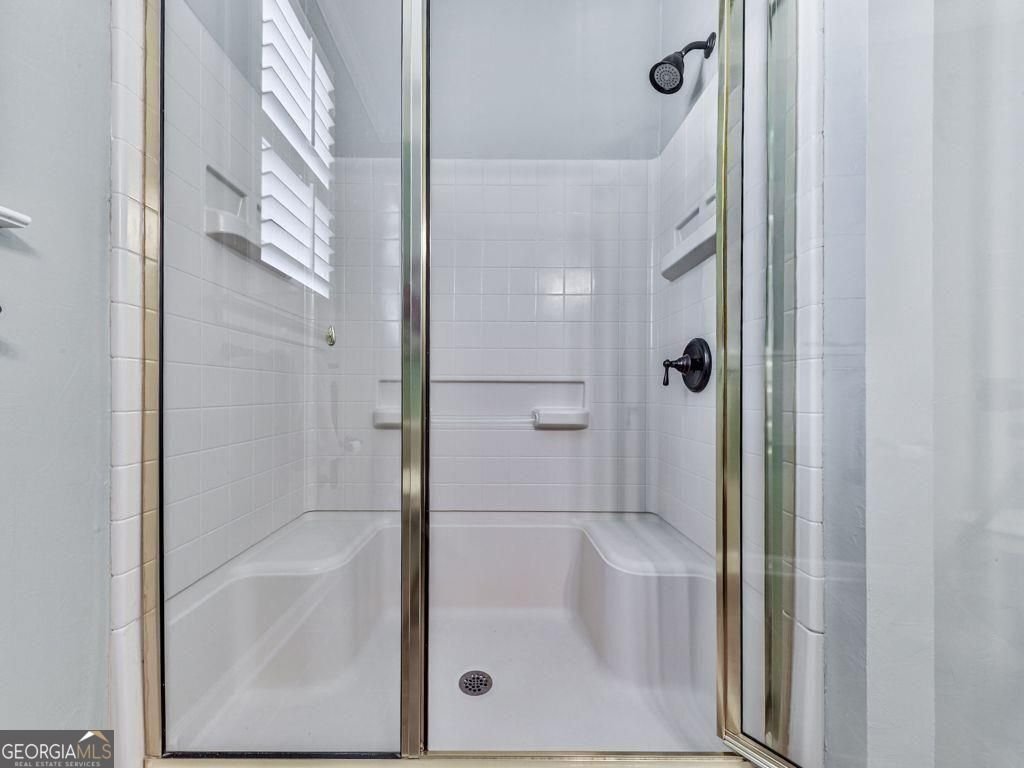646 LAUREL Crossing Canton - 12