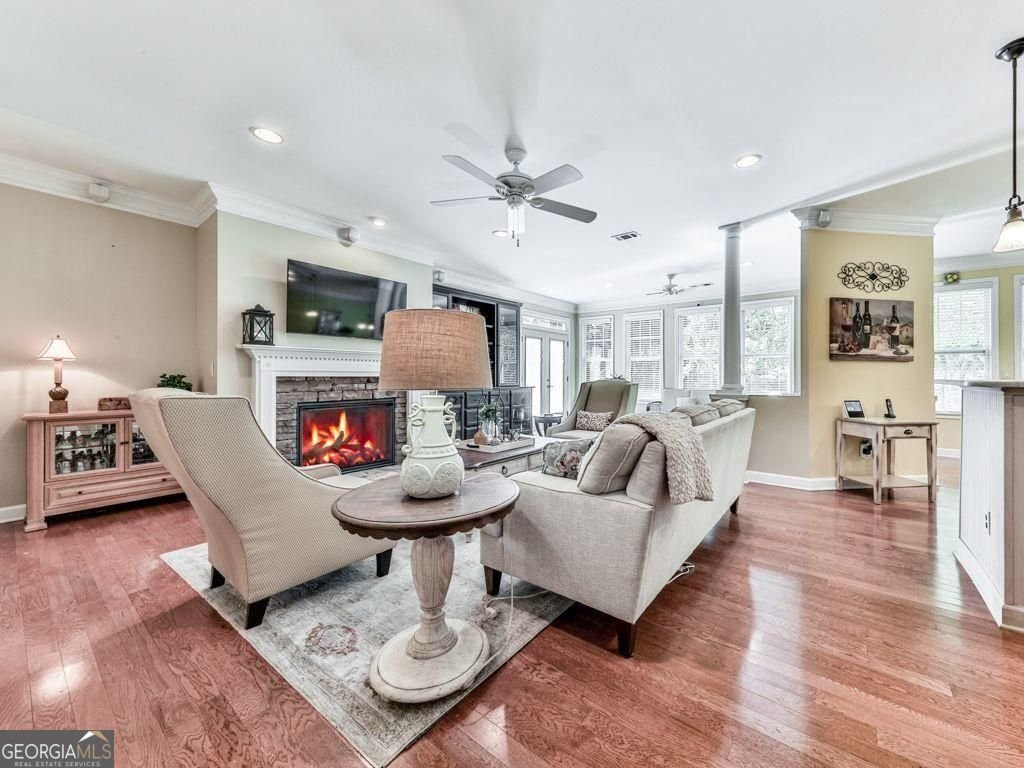 646 LAUREL Crossing Canton - 18