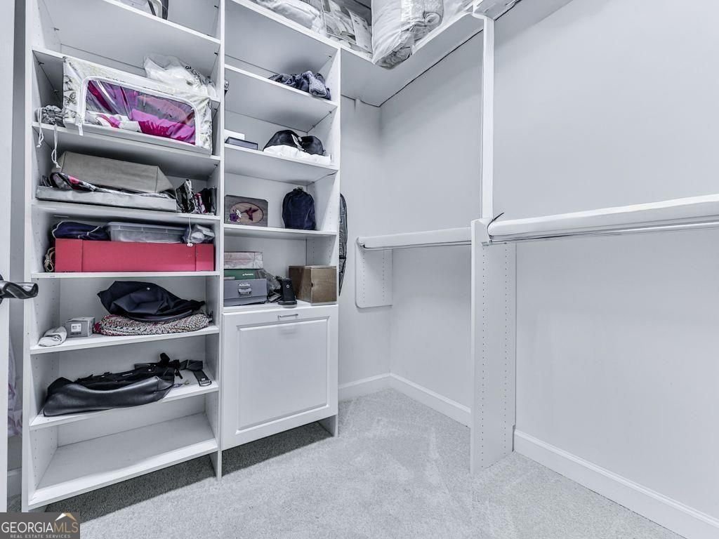 646 LAUREL Crossing Canton - 33