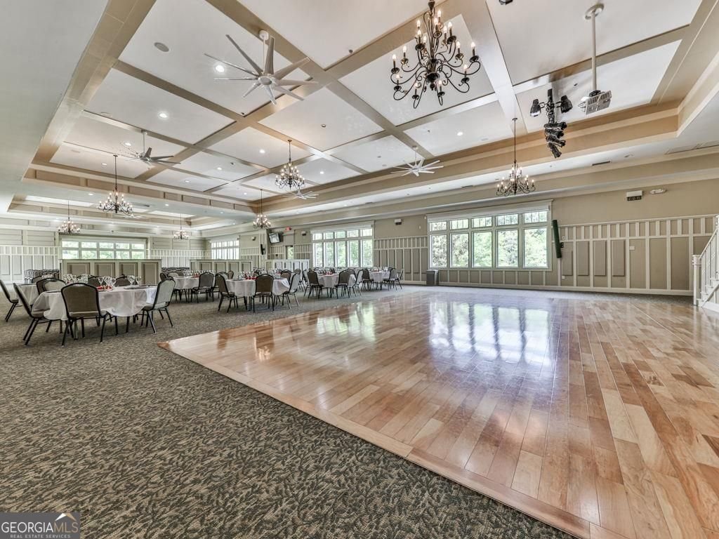 646 LAUREL Crossing Canton - 48