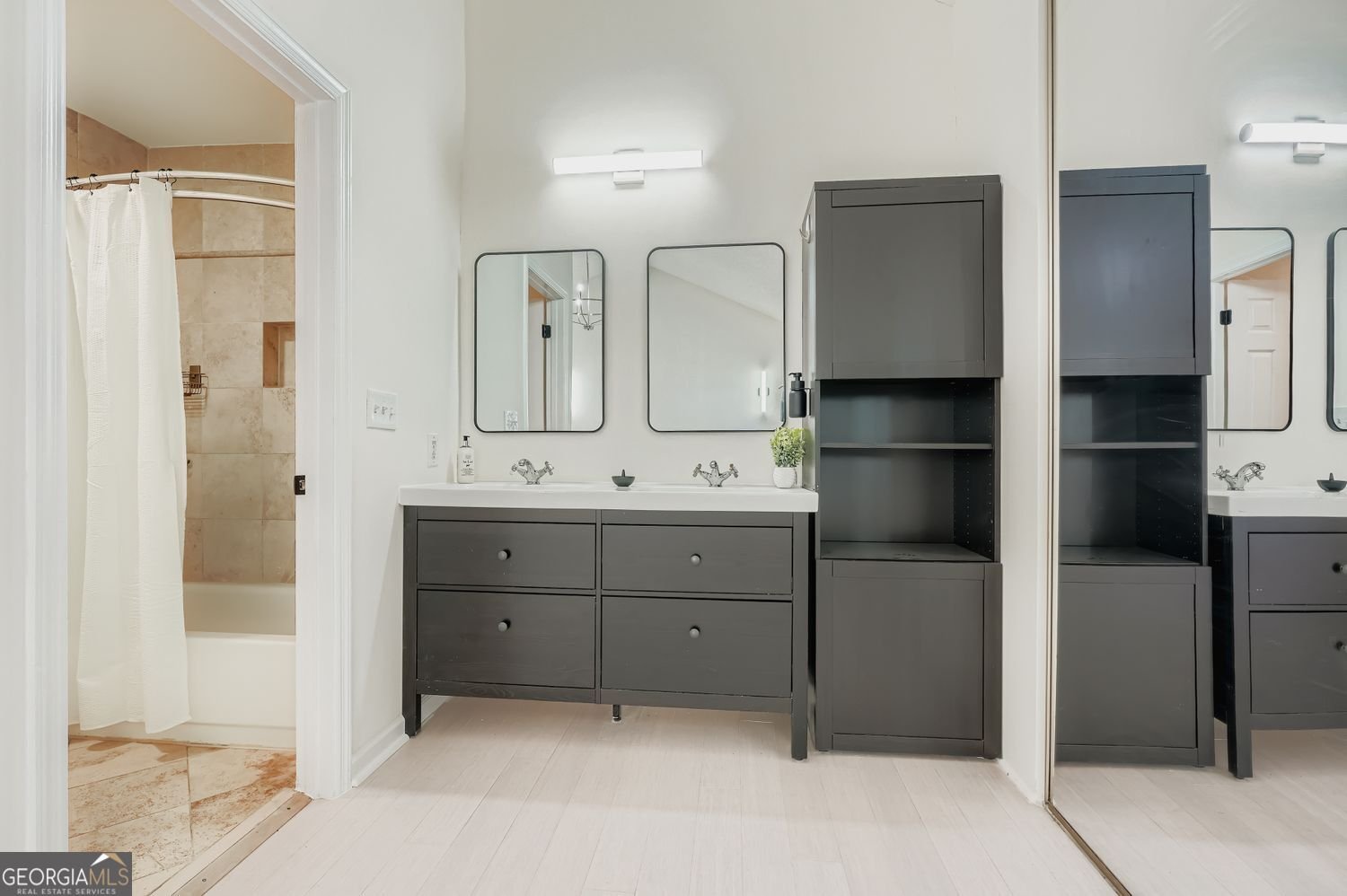 3006 Balearic Drive Marietta - 24