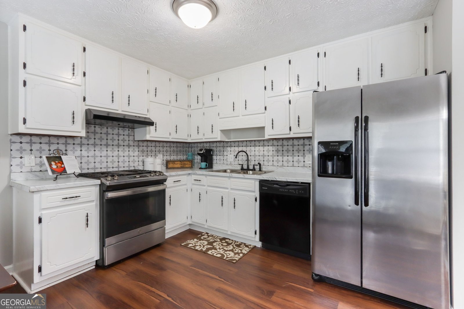 104 Park Circle Stockbridge - 14