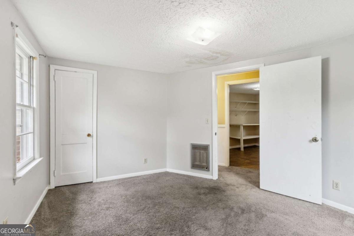 81 Russell Road Lawrenceville - 28