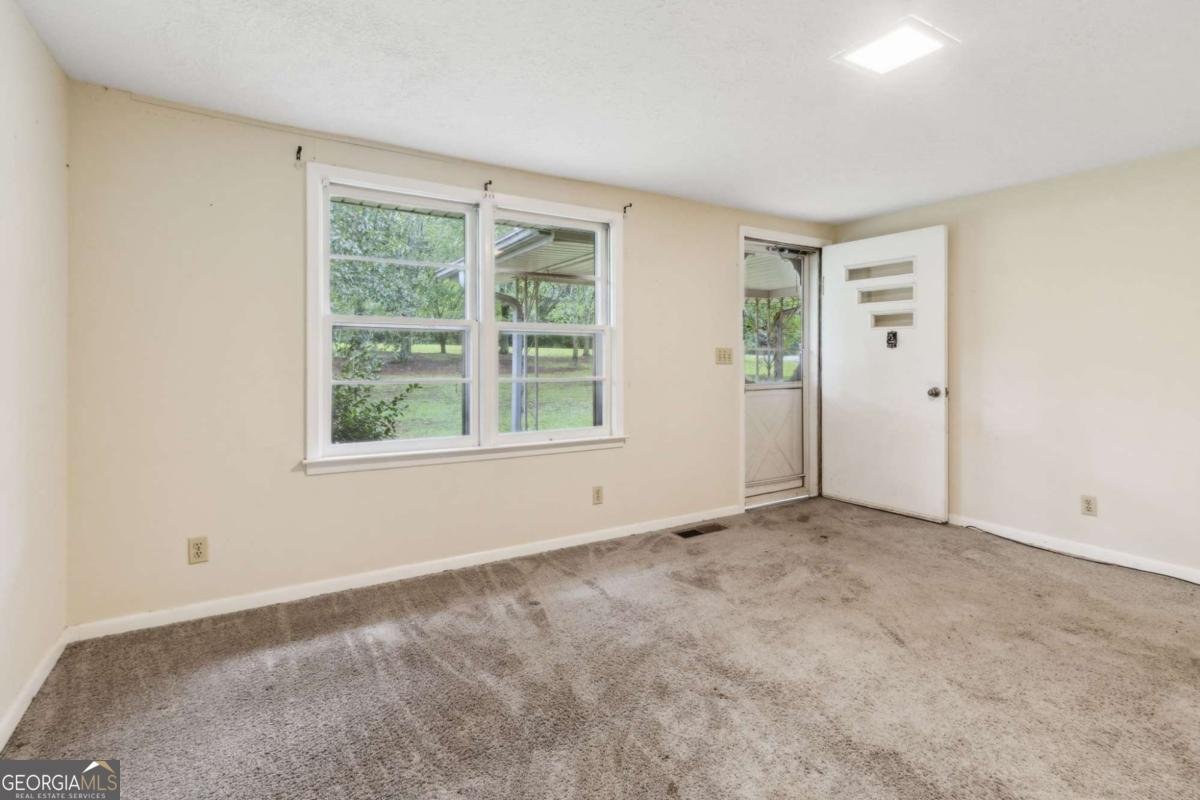 81 Russell Road Lawrenceville - 6