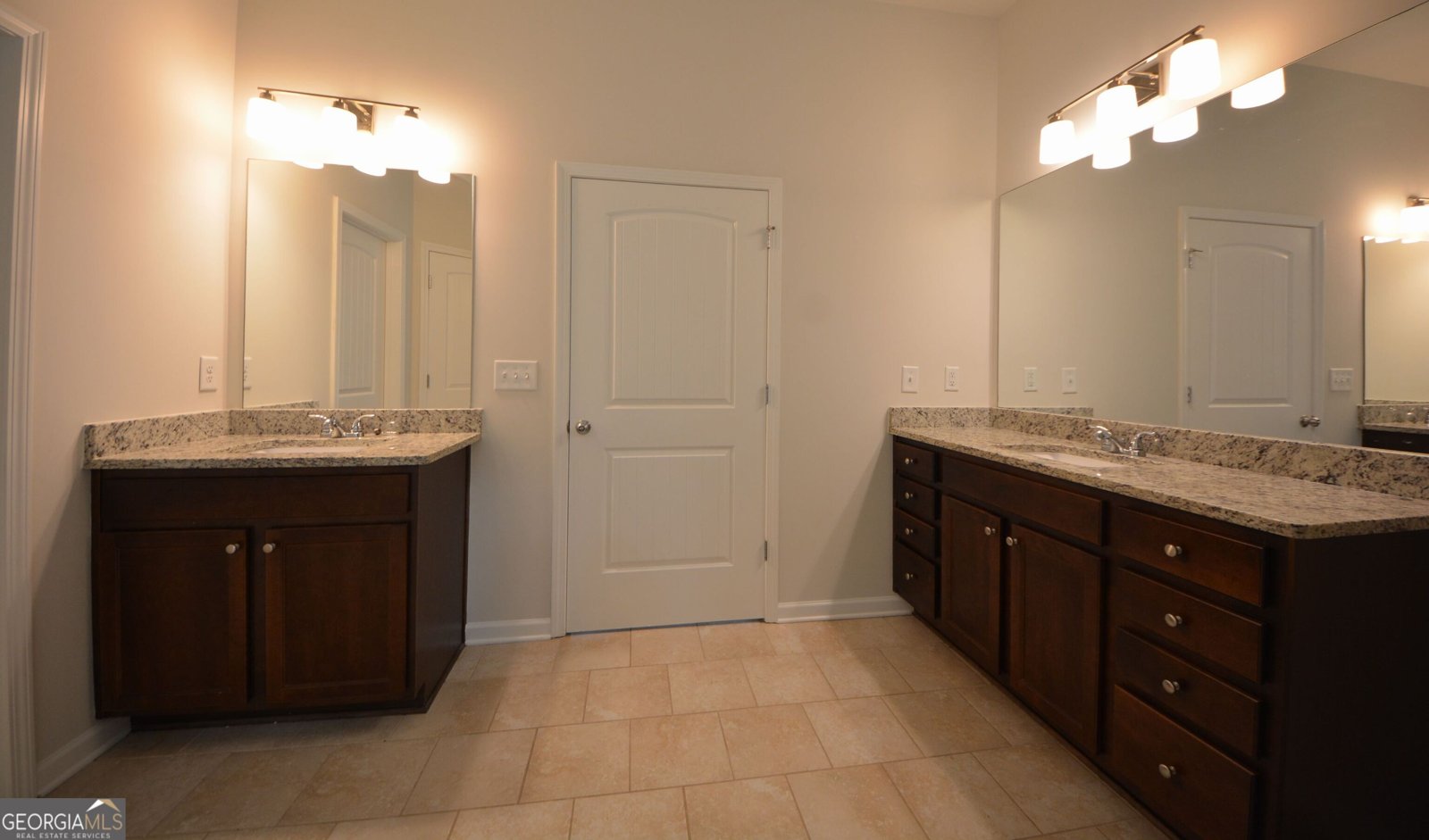 2467 Overlook Avenue Lithonia - 38