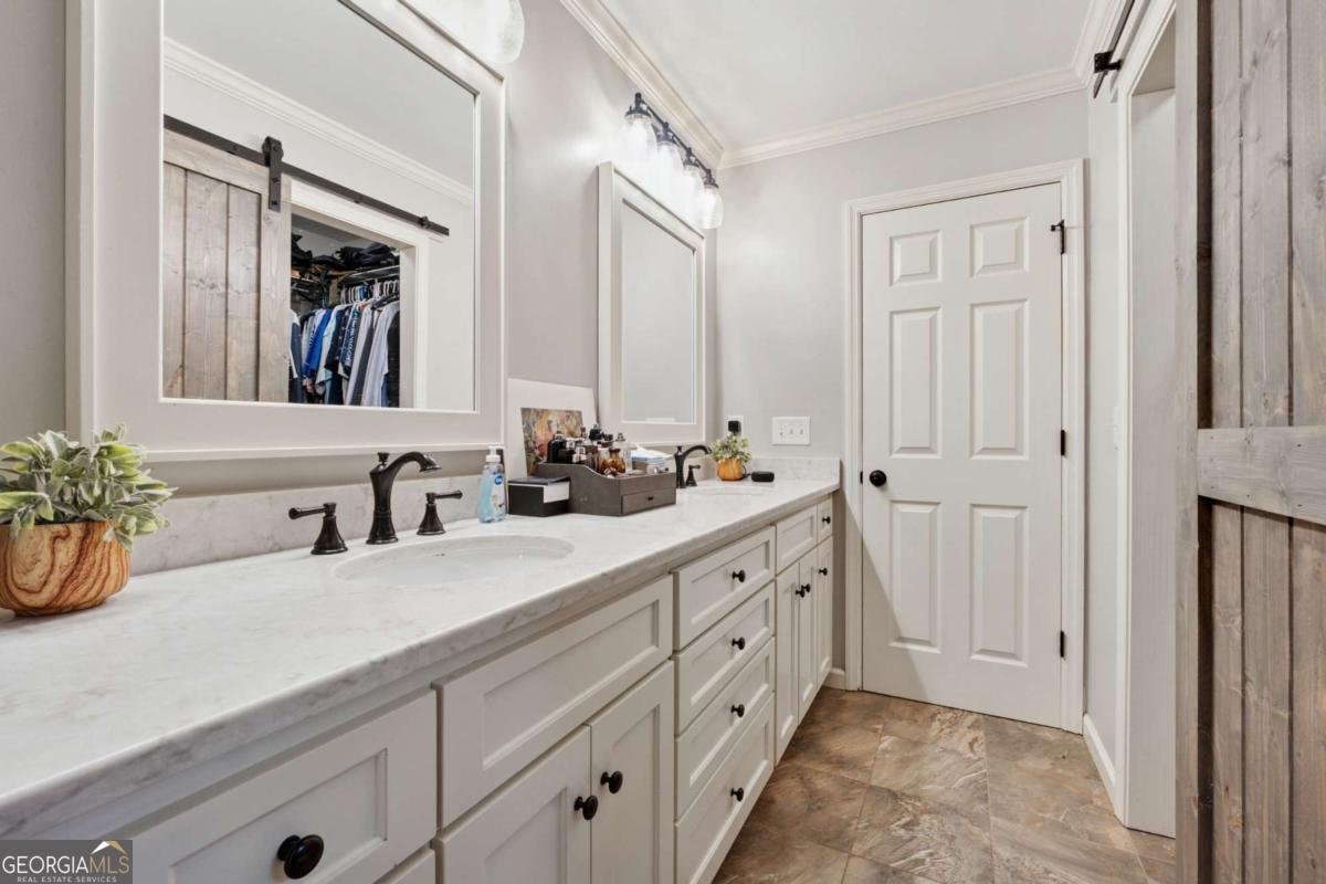 145 Springwater Trace Woodstock - 15