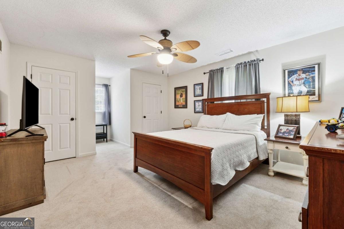 145 Springwater Trace Woodstock - 16
