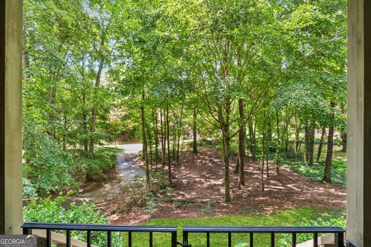 145 Springwater Trace Woodstock - 3