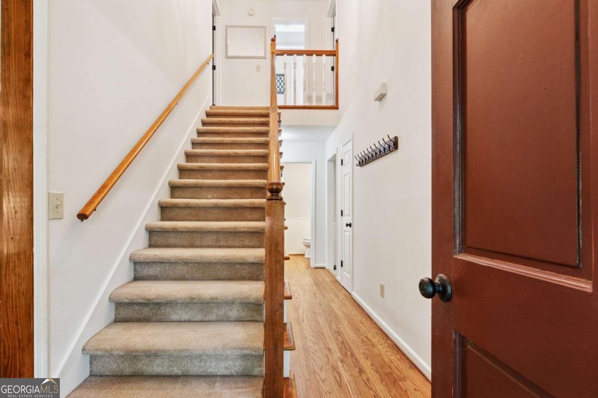 145 Springwater Trace Woodstock - 4