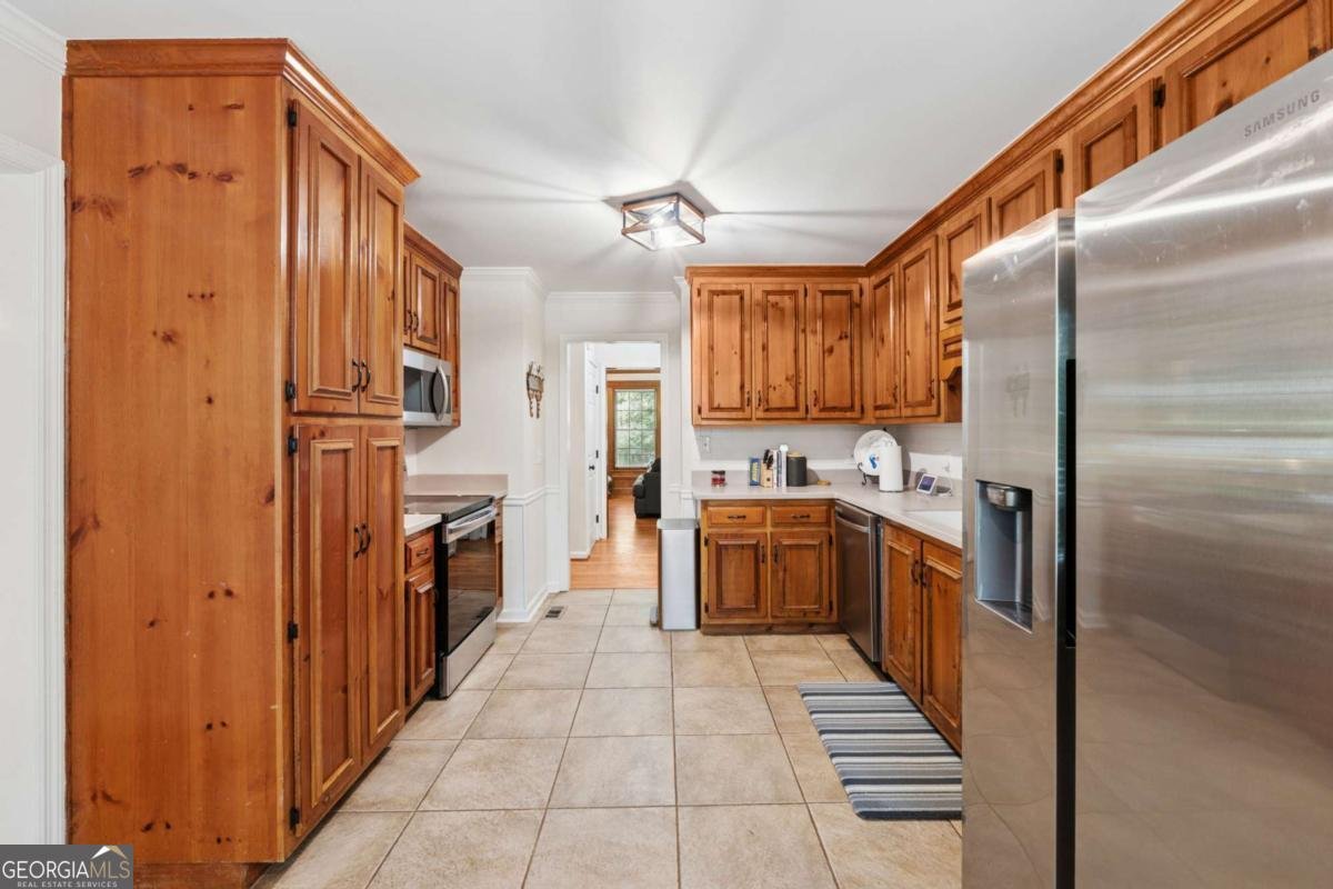 145 Springwater Trace Woodstock - 8