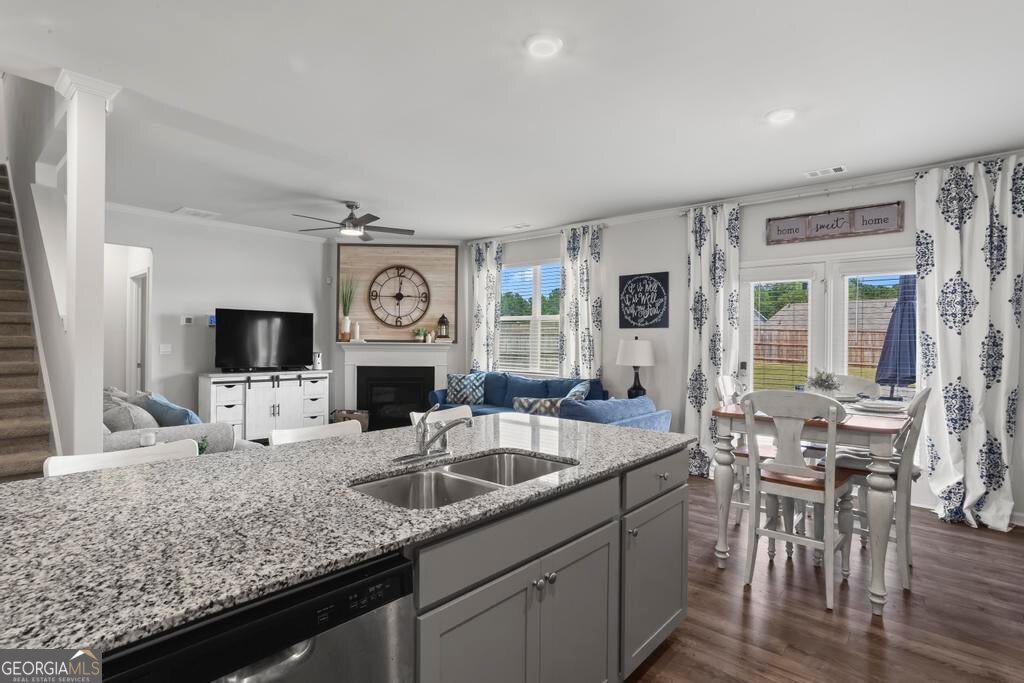 92 Highgrove Way Dallas - 14
