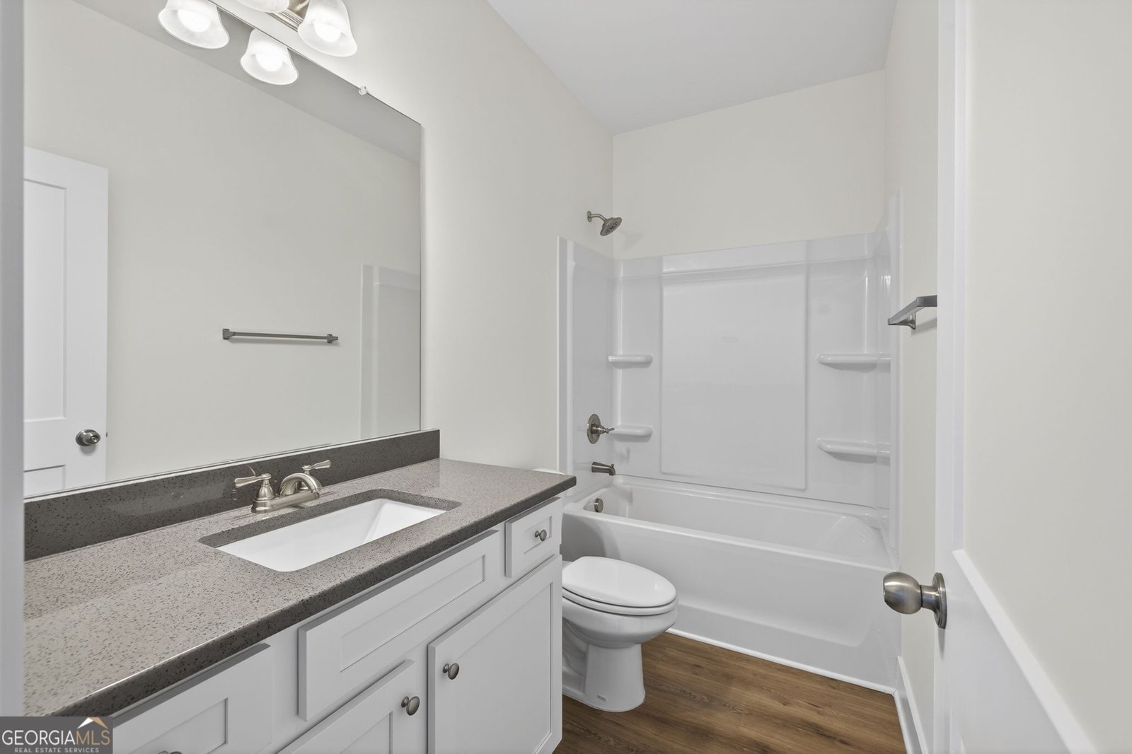 1541 Lake Drive Greensboro - 19