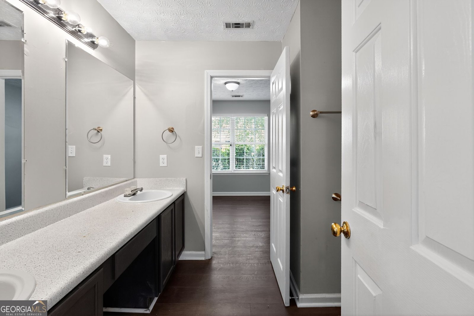 7400 Royale Lane Riverdale - 31