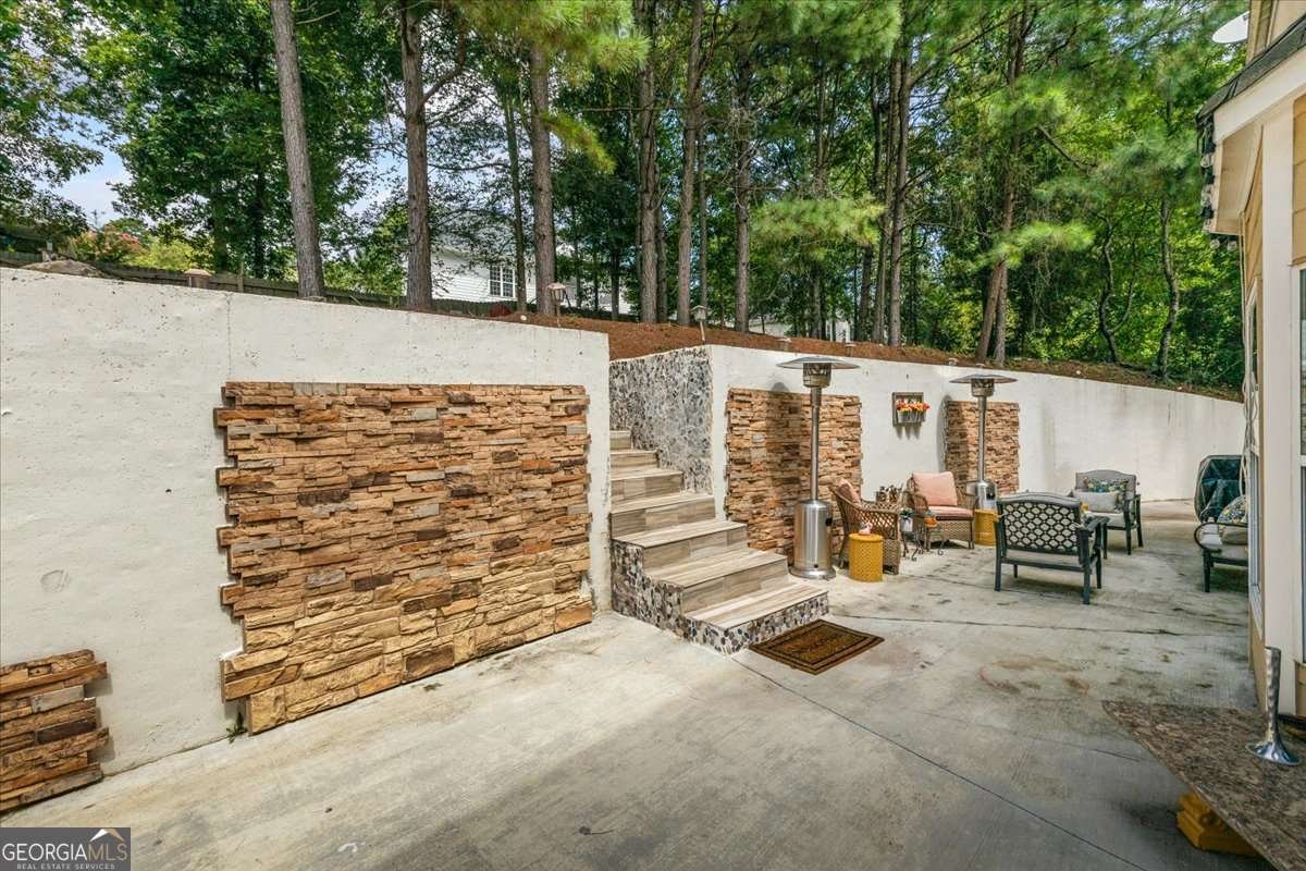 949 Tumlin Trace Lawrenceville - 33