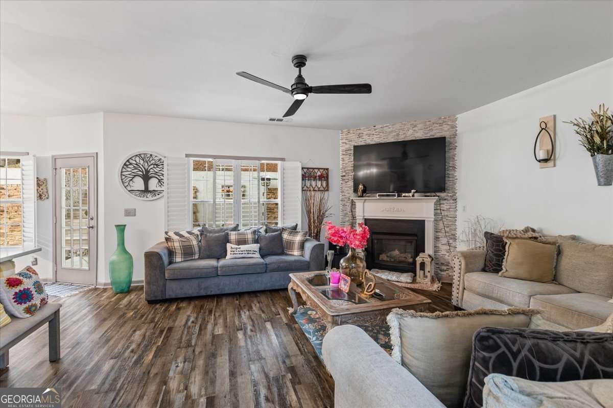 949 Tumlin Trace Lawrenceville - 6