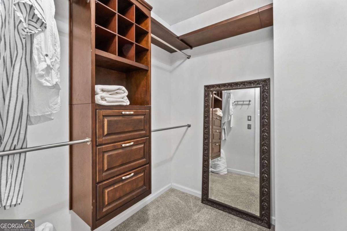 5585 LAKESHORE Road Buford - 19